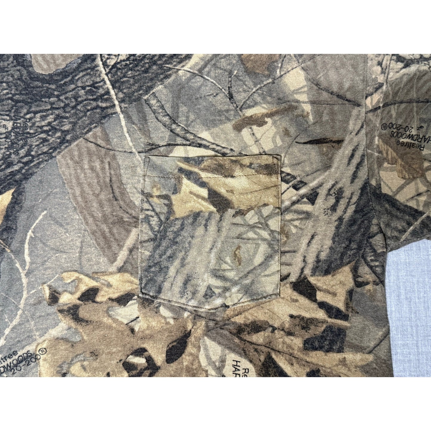 Vintage Y2K Realtree Camo Long Sleeve Pocket T-shirt Large