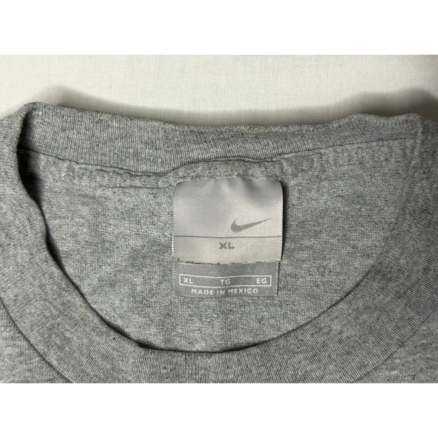 Vintage Y2K Nike Center Check Just Do It T-shirt XL