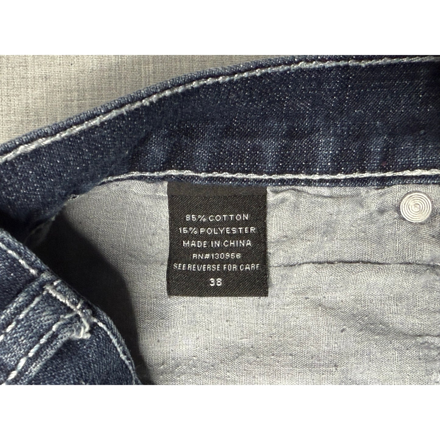 Vintage Y2K Emcee Baggy Wide Leg Pocket Flap Jean Shorts 38