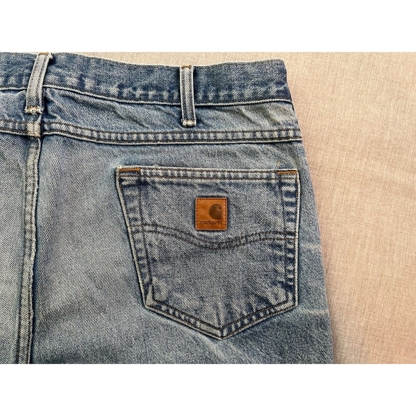 Vintage Carhartt Traditional Fit Light Wash Work Jeans 38x32