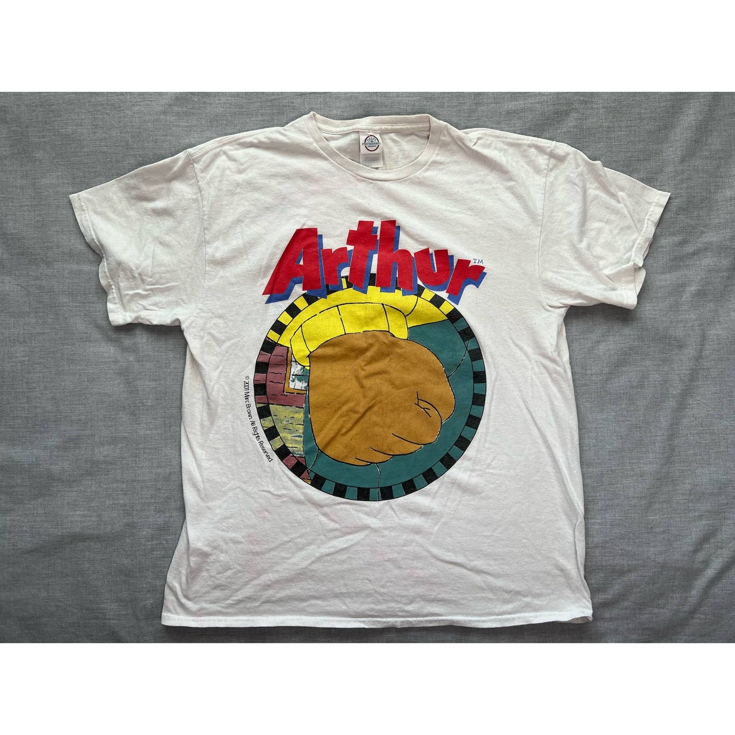 Vintage 2001 Arthur Angry Fist PBS T-shirt Large