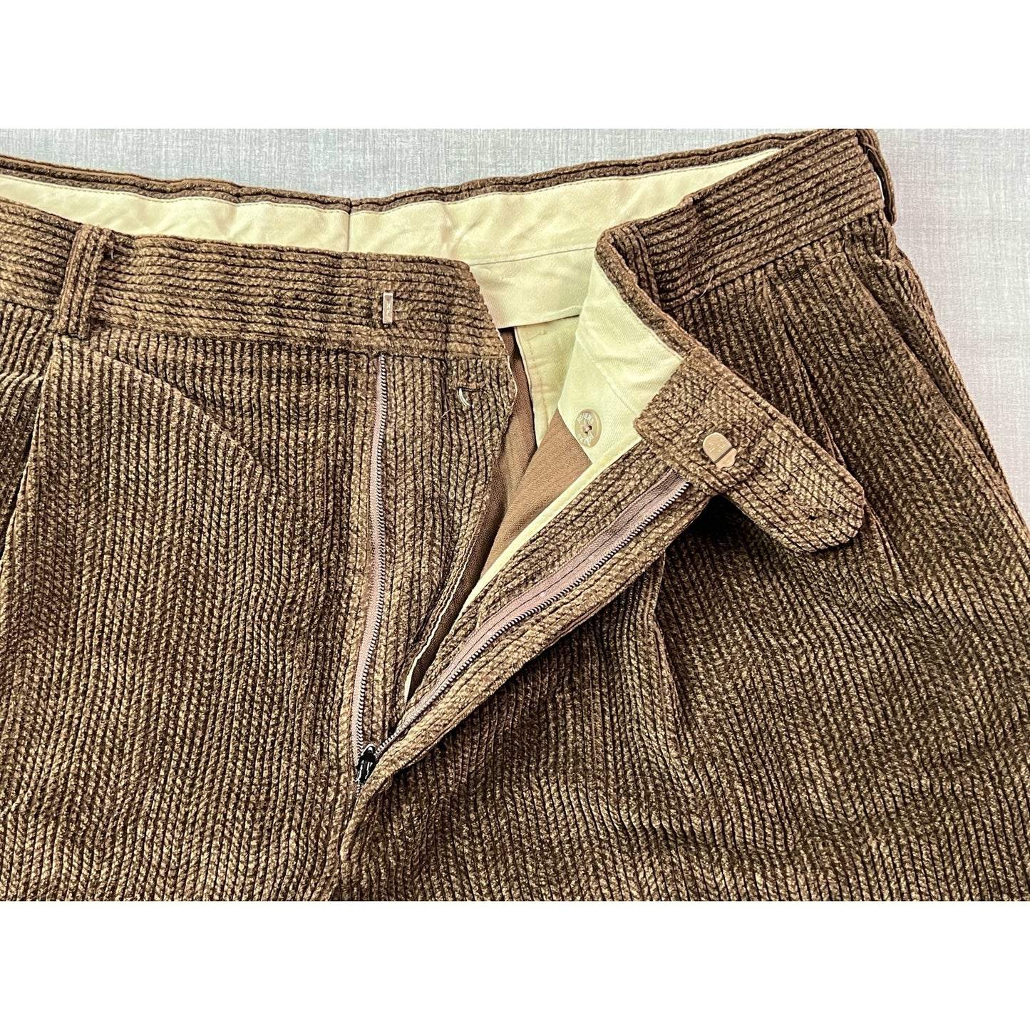 Austin Reed Baggy Corduroy Pants 36x30