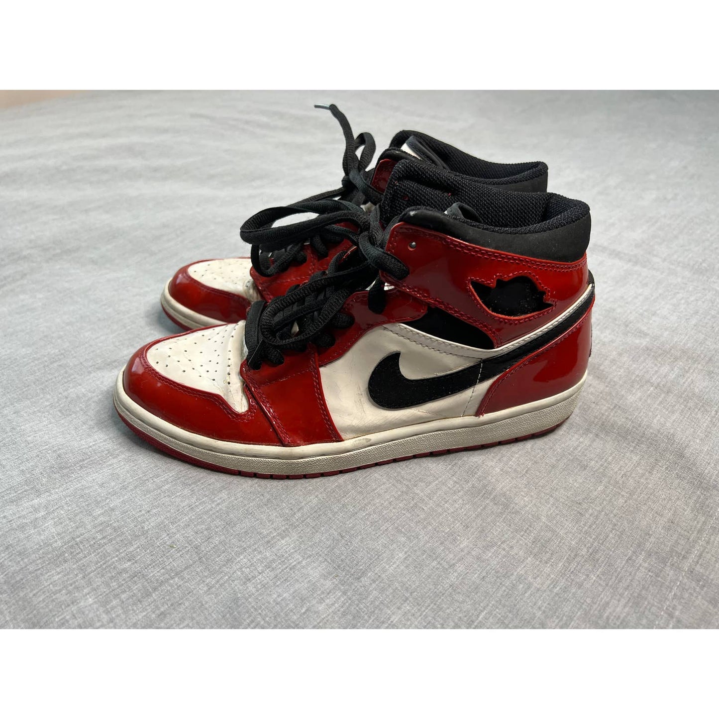 Vintage Air Jordan 1 Mid 2003 Patent Leather Chicago Mens 9