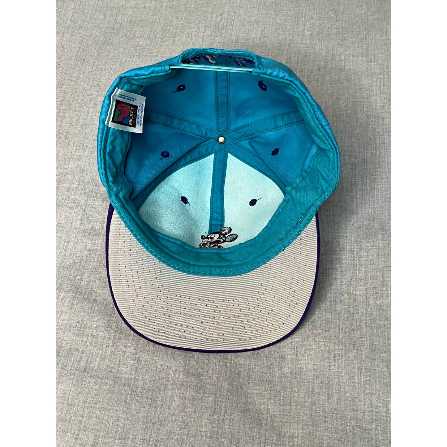 Vintage 90s Mickey Mouse Disney Embroidered Hat