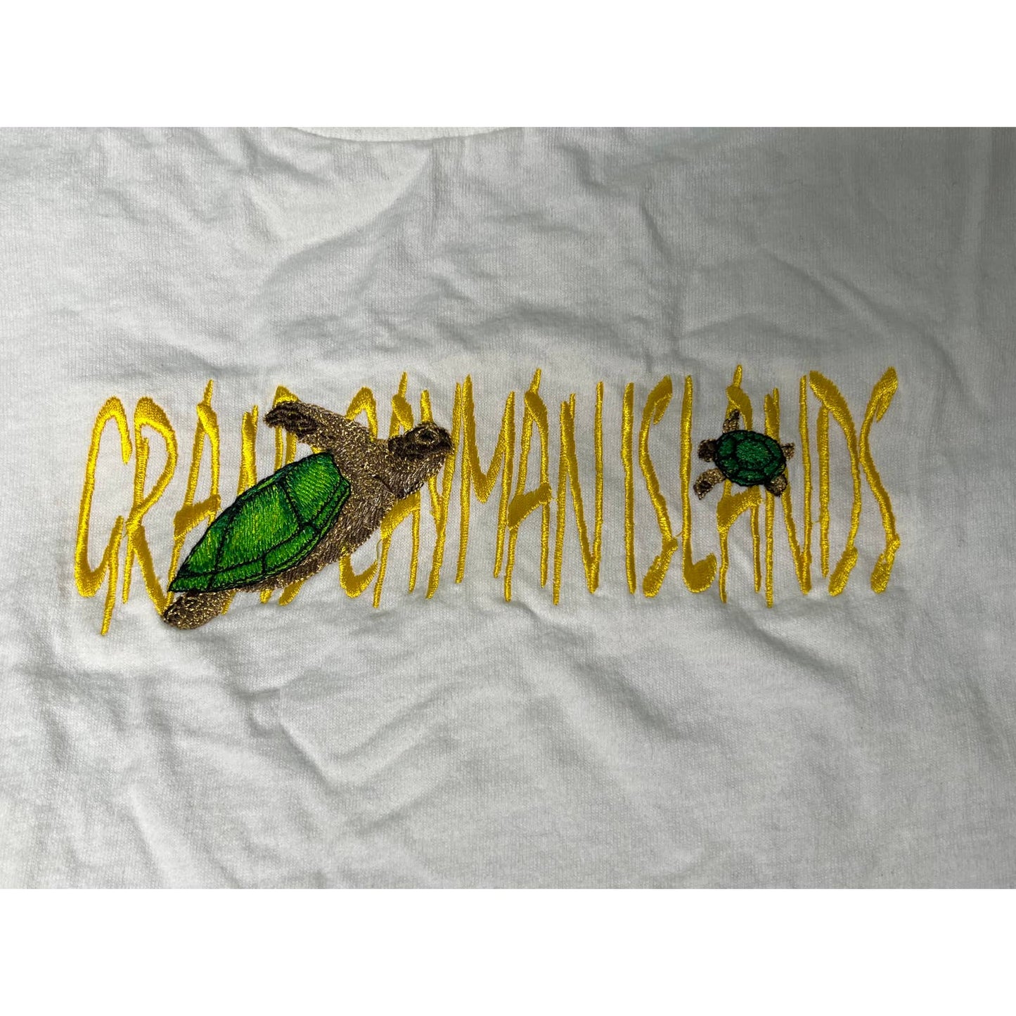 Vintage Grand Cayman Islands Embroidered T-shirt Medium